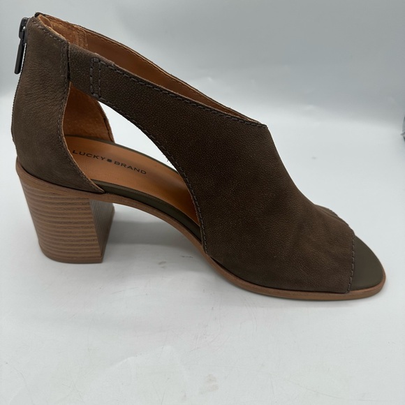 Lucky Brand Women’s Brown Leather Daily Block Heel Peep Toe Sandals Size 10M - Picture 2 of 10